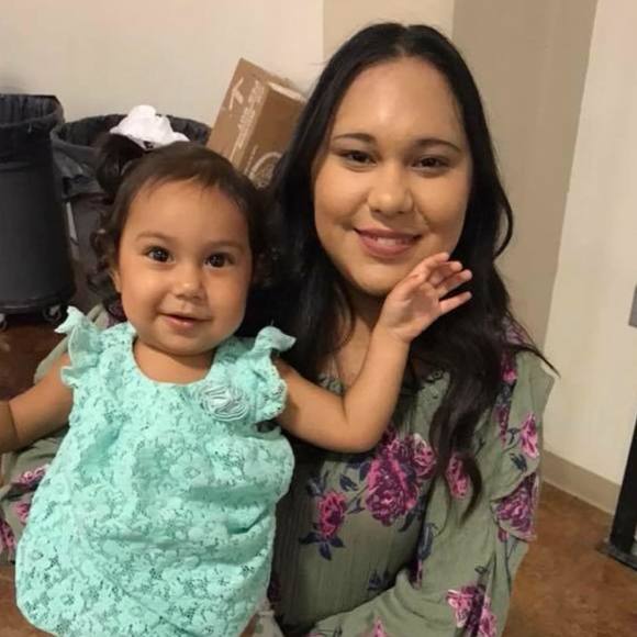 Meet your Posher, Jennifer - Picture 1 of 1